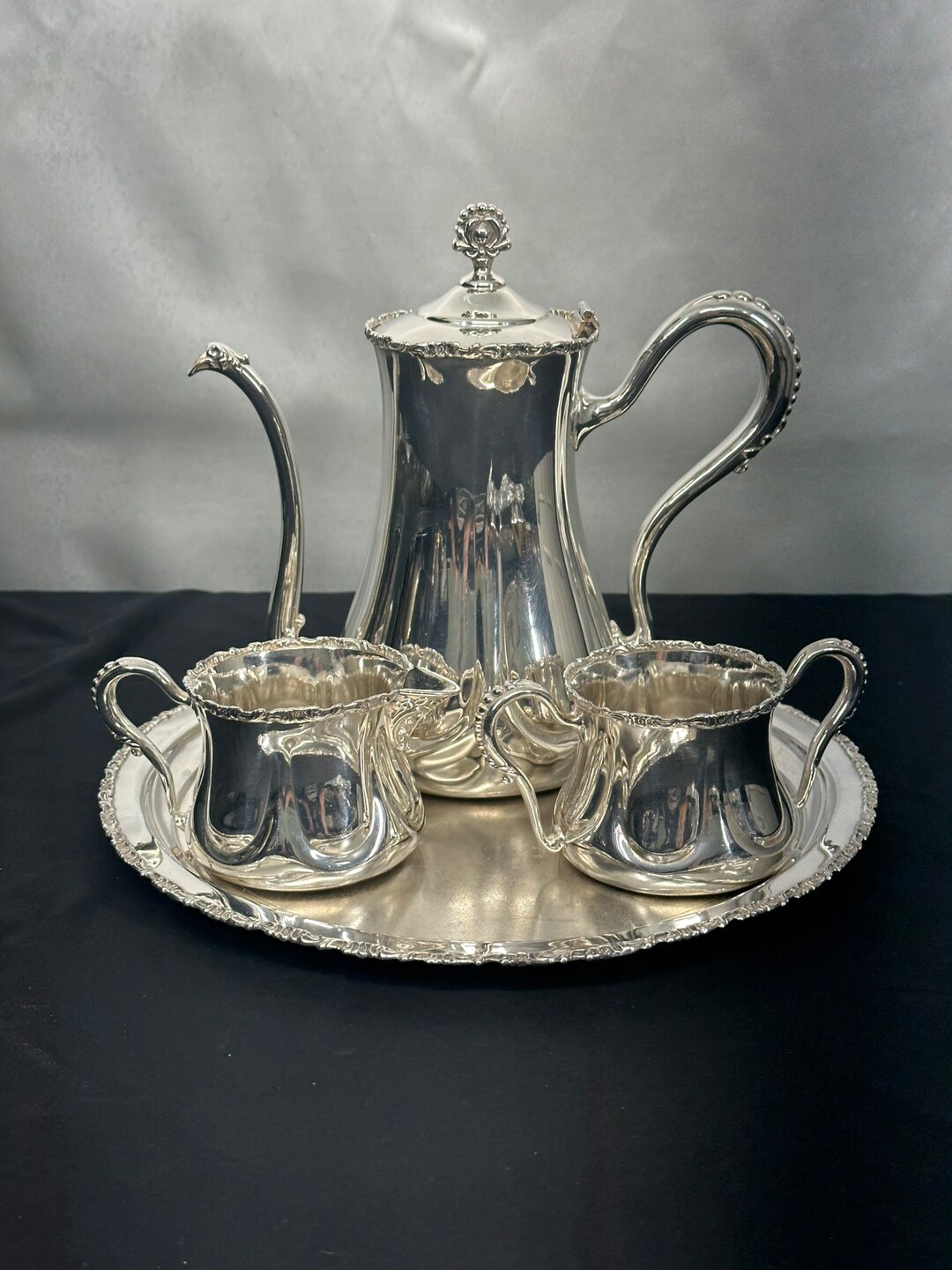 Selling Your Silver Tea Set？ Discover KK Pawn Shops Policy