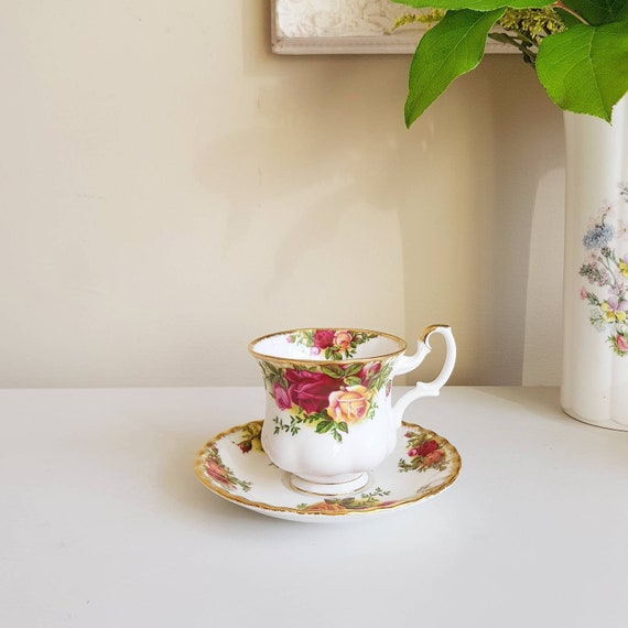 Discover the Timeless Elegance of Royal Albert Tea Sets