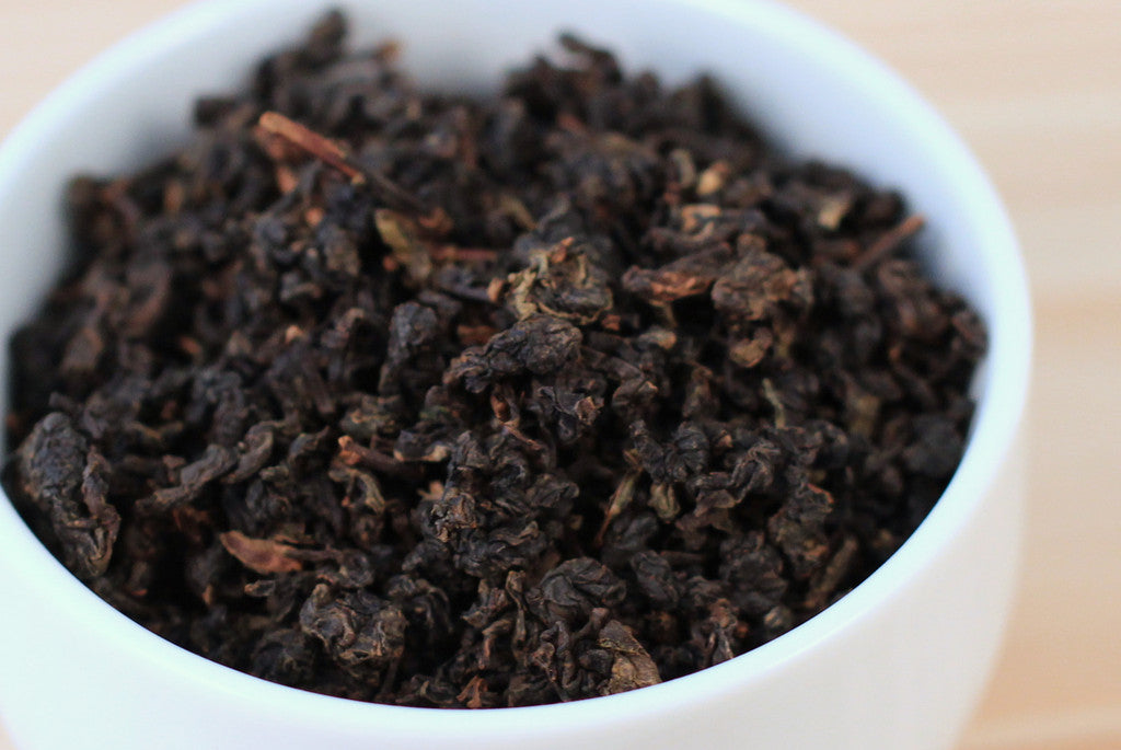 dark oolong tea