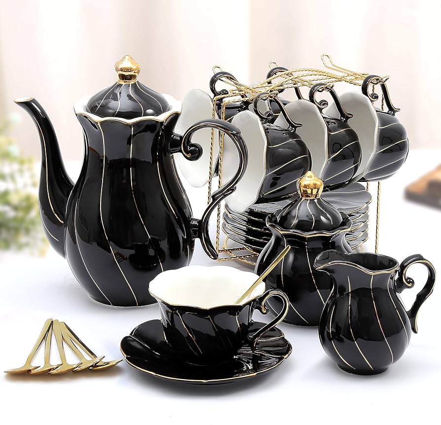 Elegant Tea Set Present: Elevate Gifting with Style and Tradition