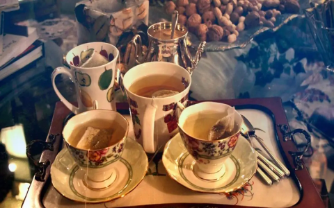 Royal Albert Old Country Roses Tea Set – Timeless Elegance for Your Tea Time