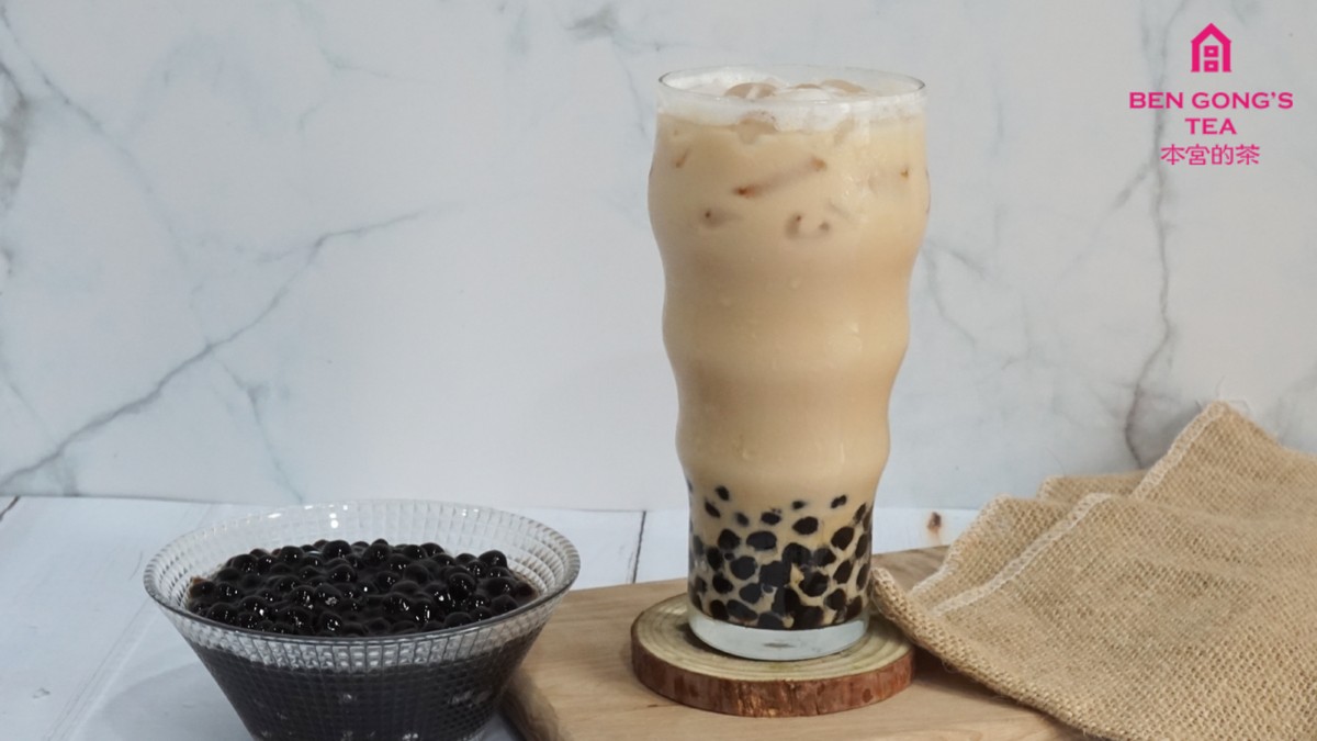 what does oolong milk tea taste like