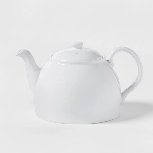 white tea pot