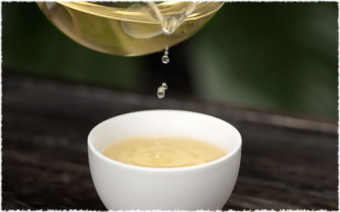 amount of caffeine in white tea