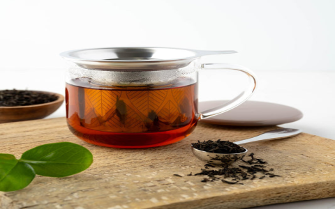 Unlock the Differences: Green Tea vs Black Tea Benefits & More
