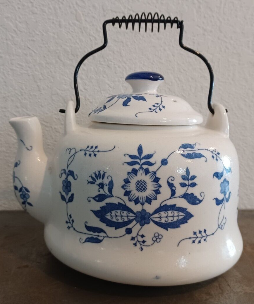 blue and white tea kettle