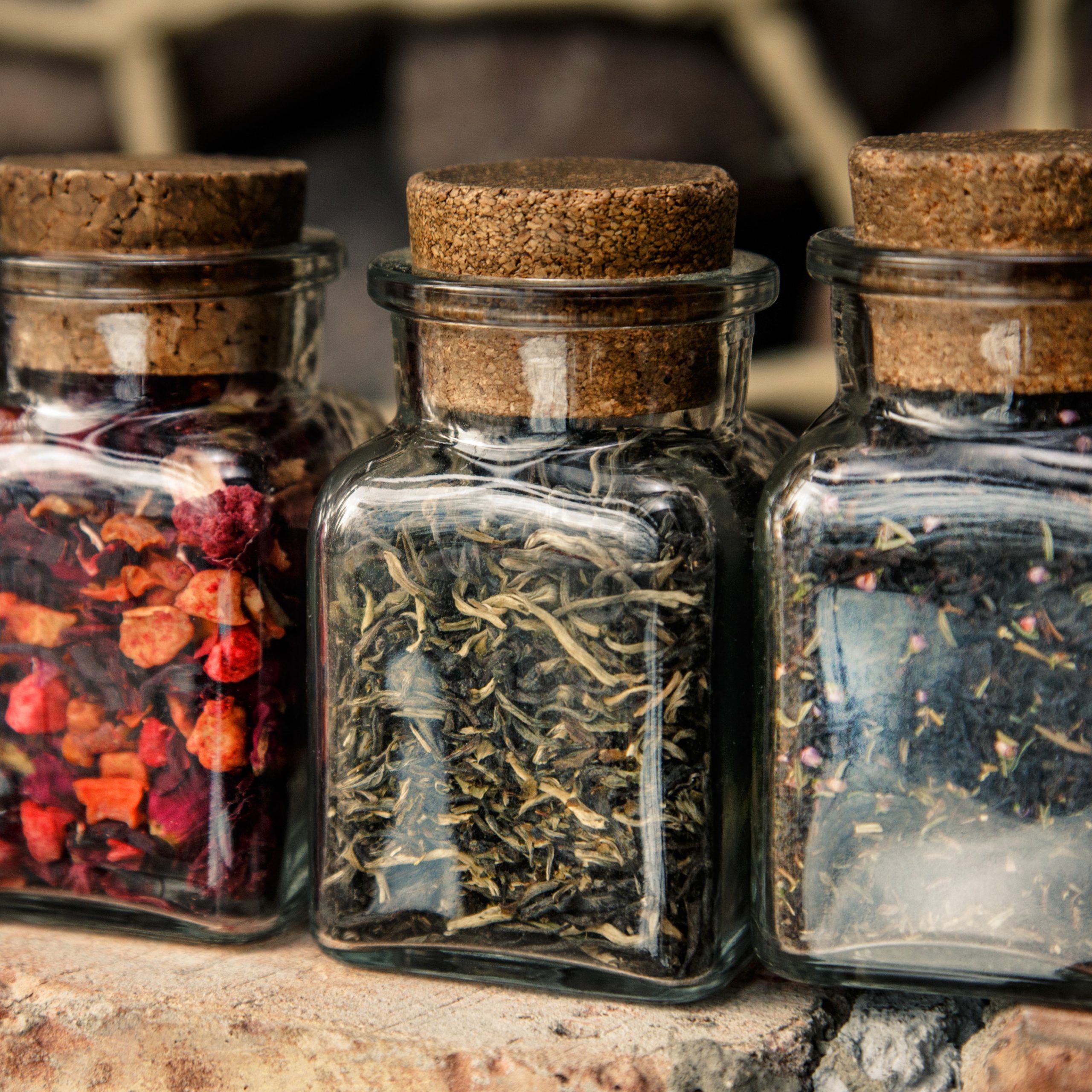 how to store loose leaf tea