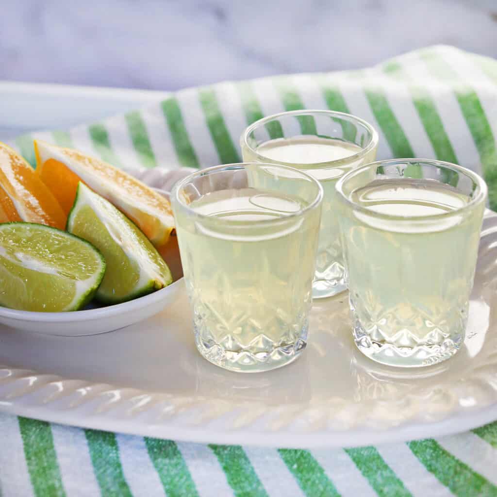 white tea cocktail