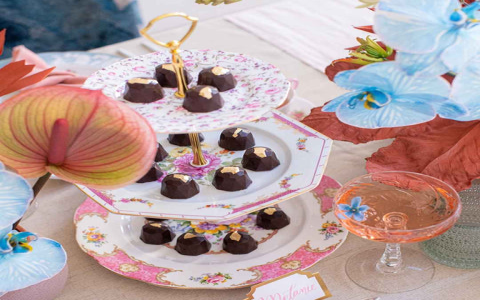 Buy Royal Albert Tea Set Online: Vintage & Modern Designs Available