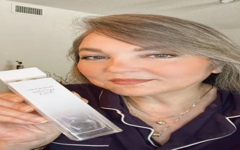 e arden white tea
