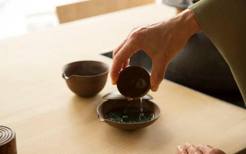 Discover Ceremonie Tea: Premium Loose Leaf & Luxury Tea Bags