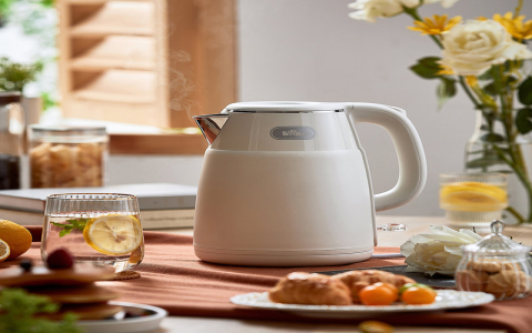 white electric tea kettle