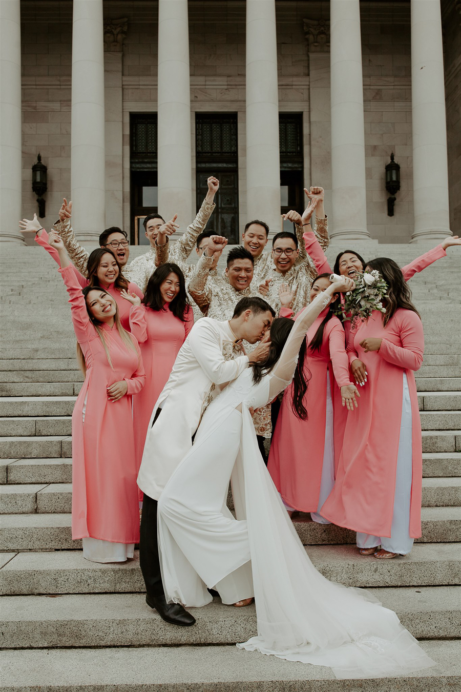 Elegant Vietnamese Tea Ceremony Dresses for a Traditional Wedding