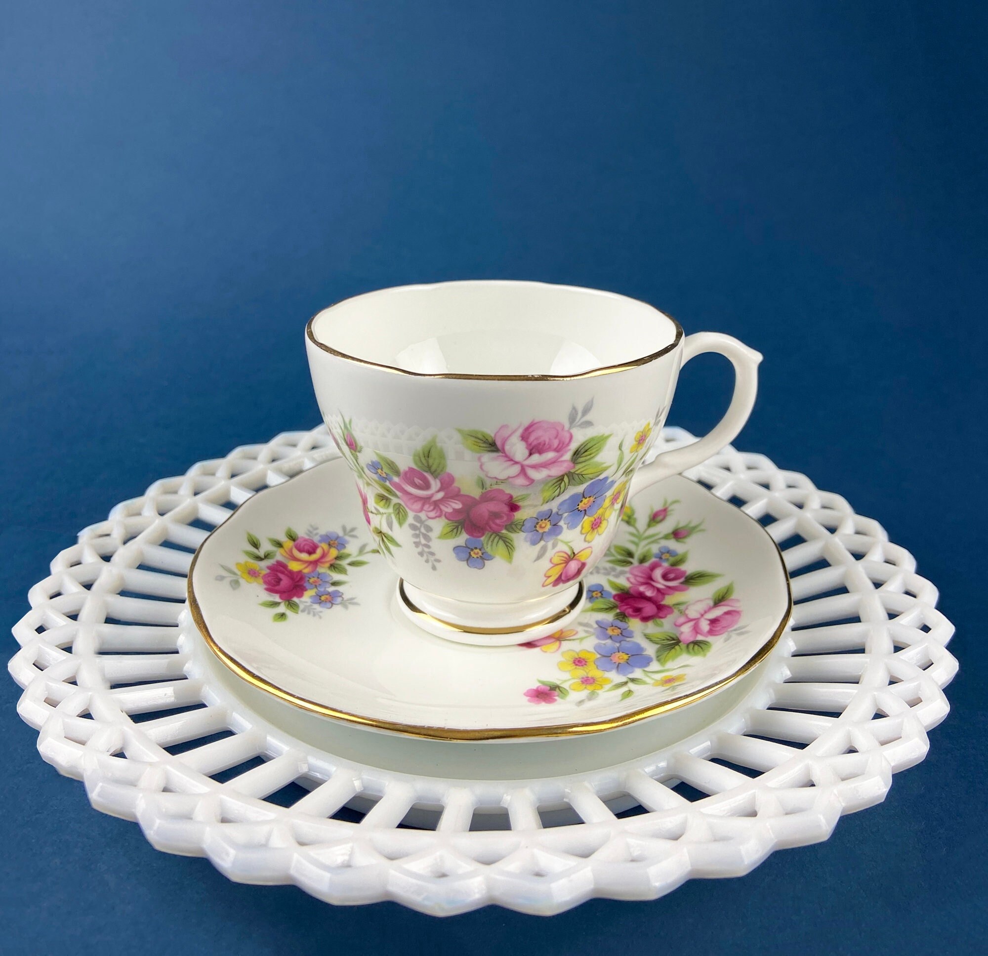 Duchess Bone China Tea Set: Vintage Elegance for Tea Parties and Collectors