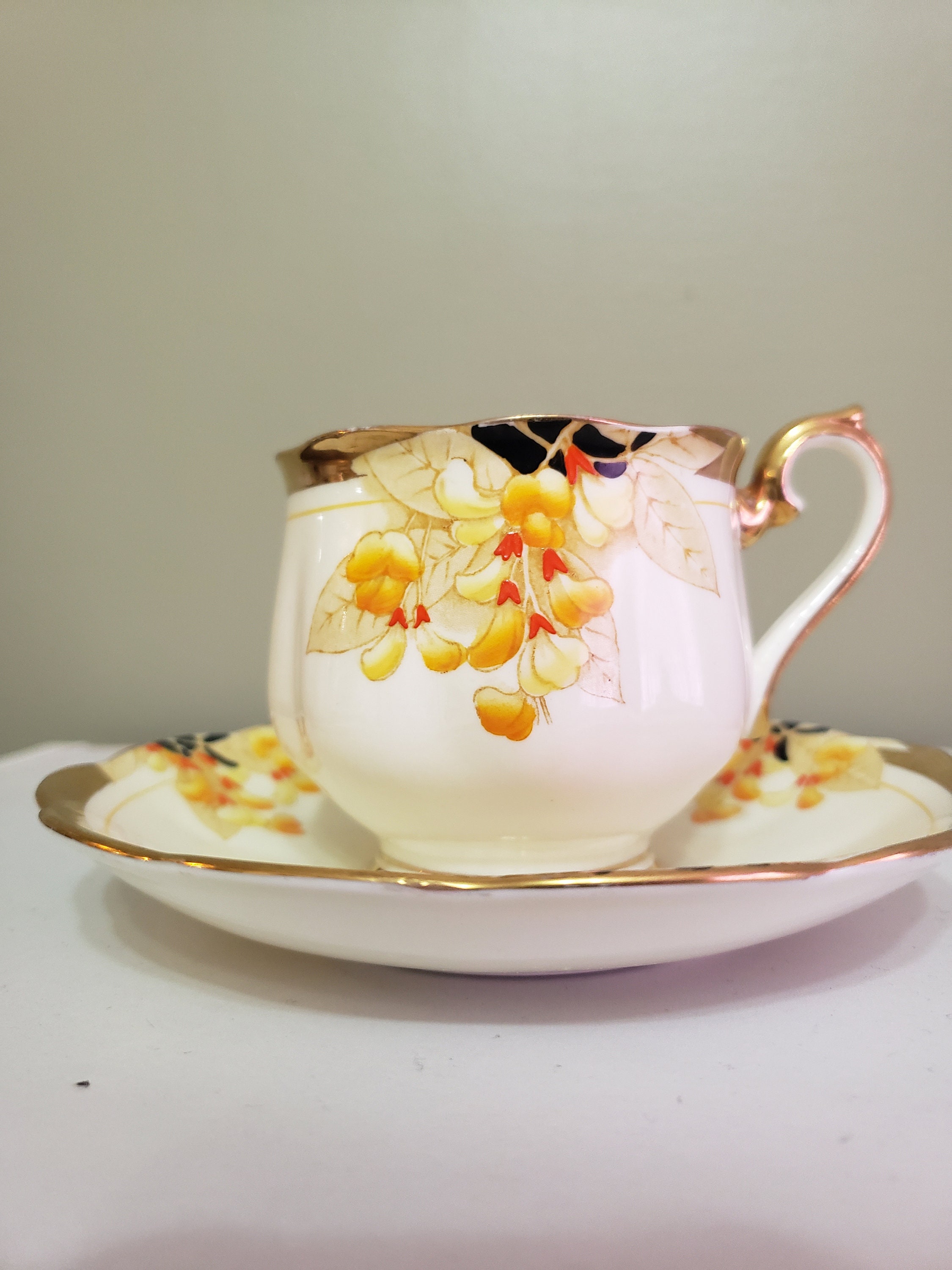 Elegant Art Deco Tea Set: A Perfect Blend of Vintage Style and Function