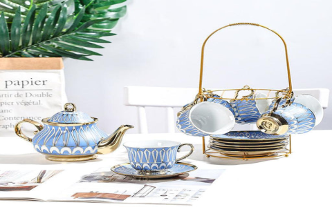 Elegant Tea Set with Cups and Saucers – Perfect for Tea Lovers