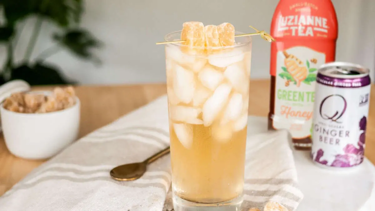 green tea and ginger drink