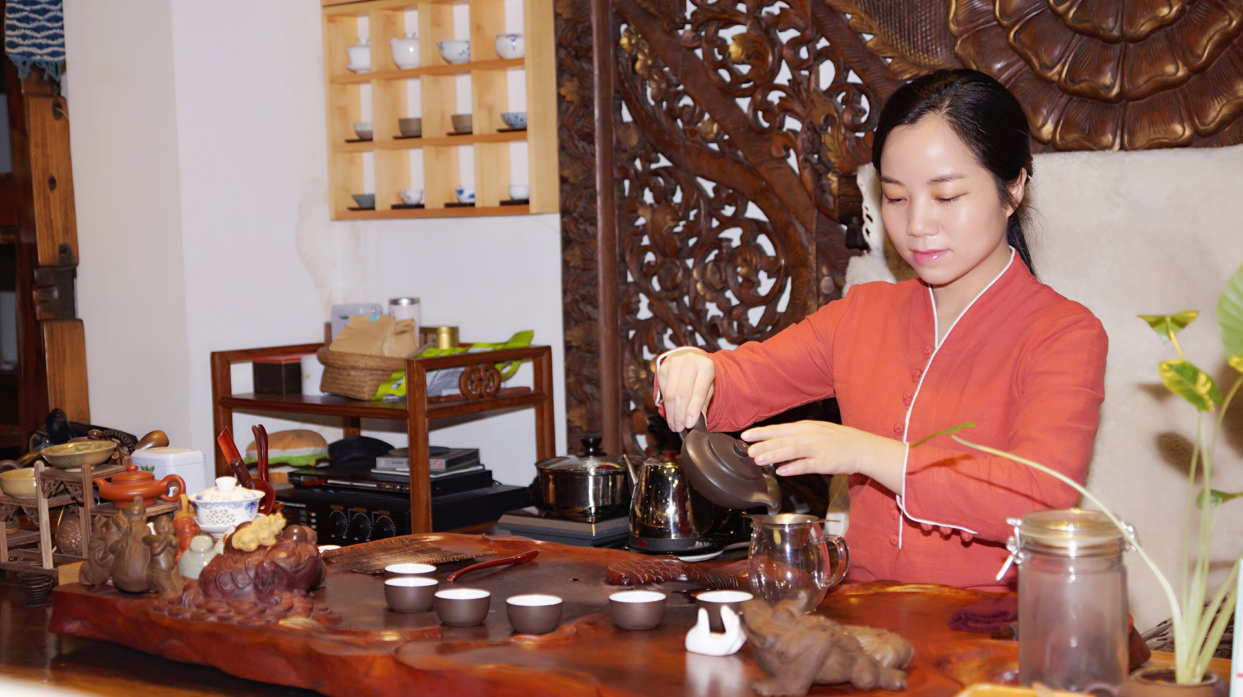Discover the Art of Chinese Tea Ceremony with Authentic Tea Sets