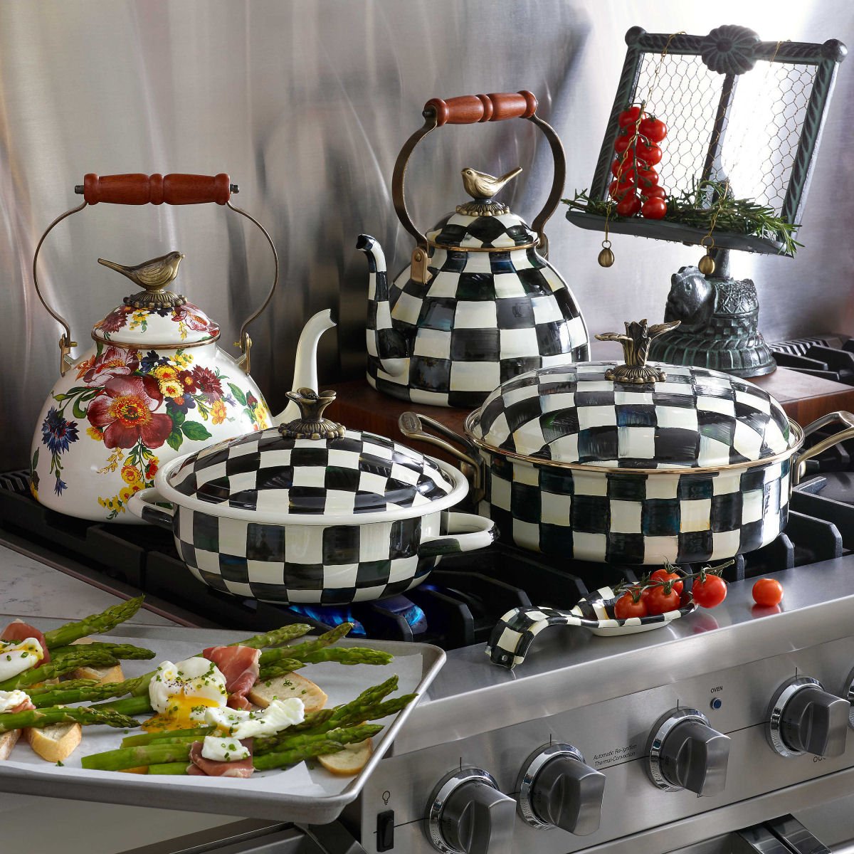 black and white tea kettle