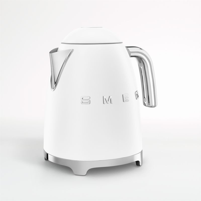 white electric tea kettle