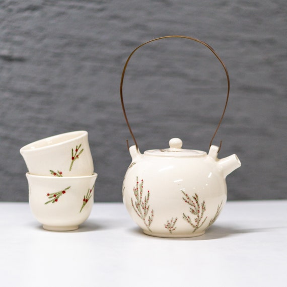 Japanese Tea Sets Vintage Collection: Teapots, Cups, and More for Timeless Tea Moments