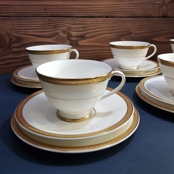 Royal Doulton Tea Set: Timeless Elegance and Vintage Charm