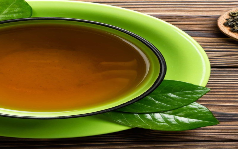 does green tea help stomach ache