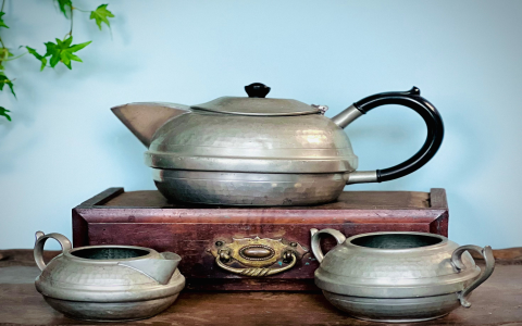 Looking for a Pewter Tea Set? Check Out These Top Picks!