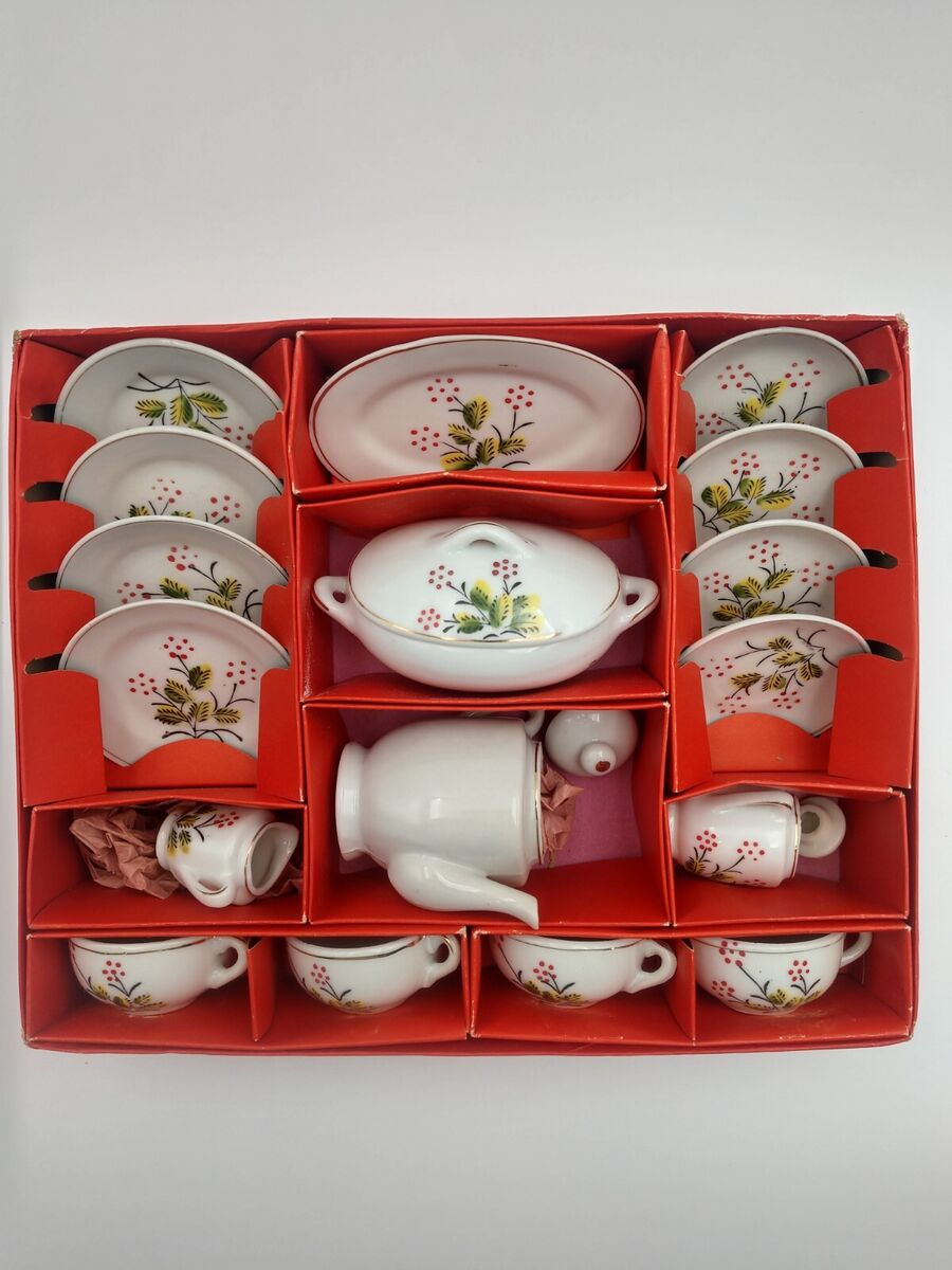 How Much Does a Military Tea Set Cost? Learn About Their Value!