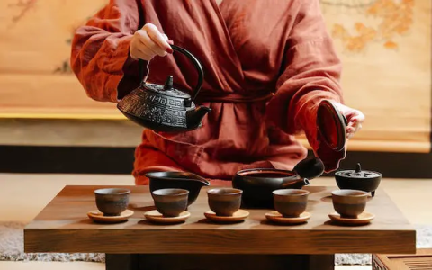 Antique Silver Tea Set:  Easy Tips to Clean and Care for Your Prized Possession