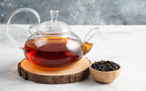 what is the difference between green tea and black tea