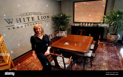 white lion tea