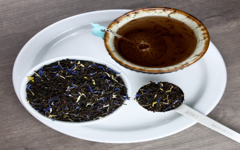 Discover the Rich History and Flavor of Russian Black Tea