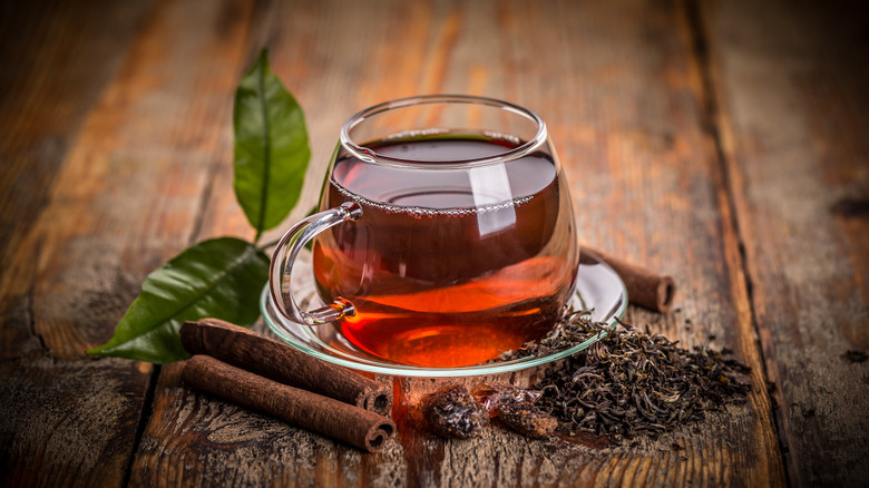 Find Your Perfect Cup: The Best Decaffeinated Black Tea Options