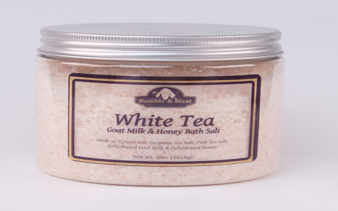 white tea and honey