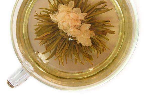 white blooming tea