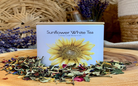 loose white tea