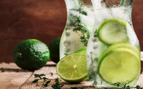 Surprising Benefits of Drinking Black Tea with Lemon Daily