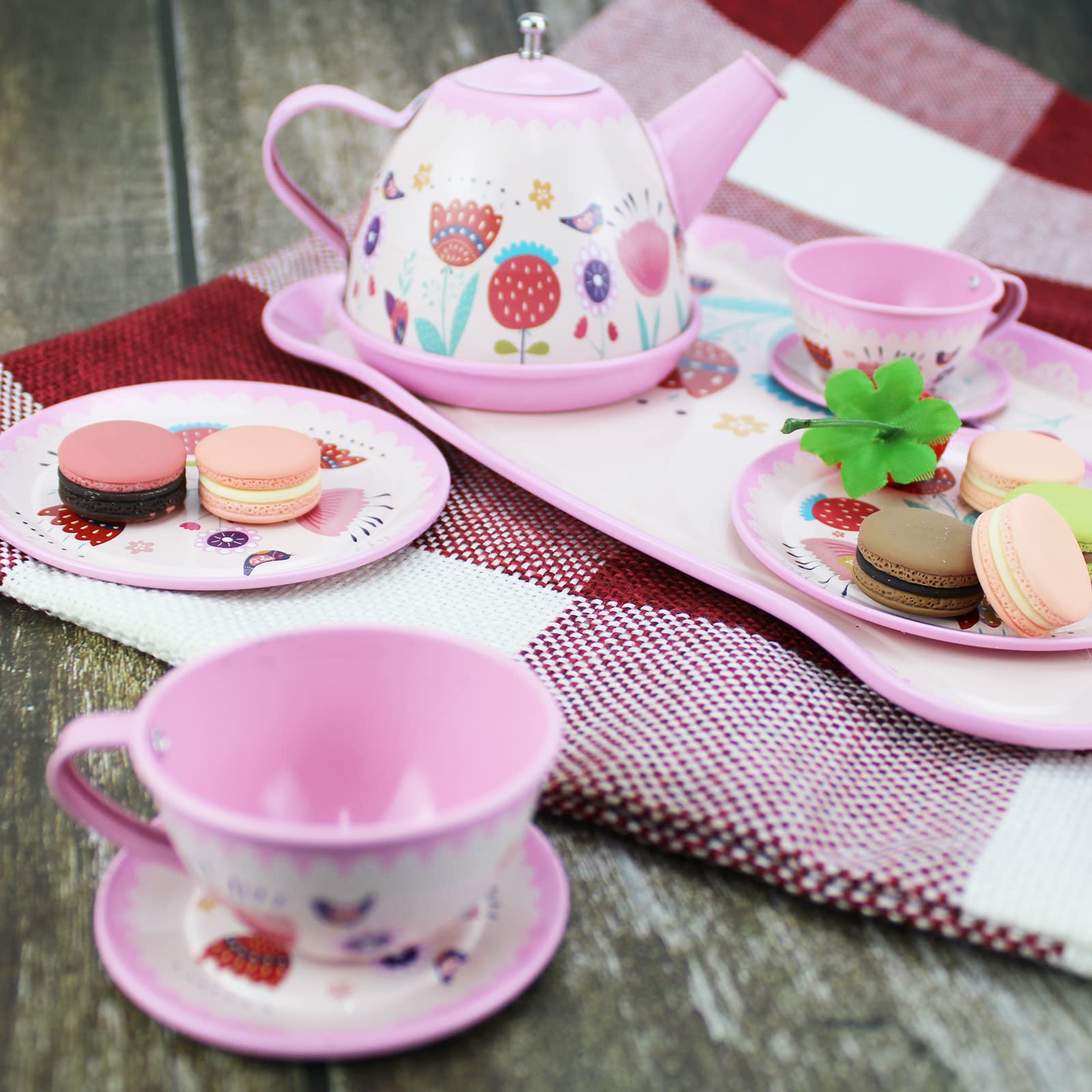 Looking for a Pink Tea Set? Here is Your Ultimate Guide!