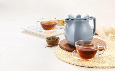 Sip and Savor: The Best Earl Grey Creme Black Tea Experience