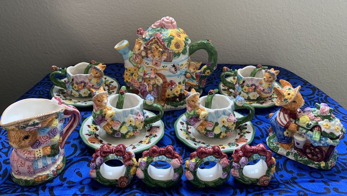 Mercury tea set: vintage or modern? Find your perfect style here!