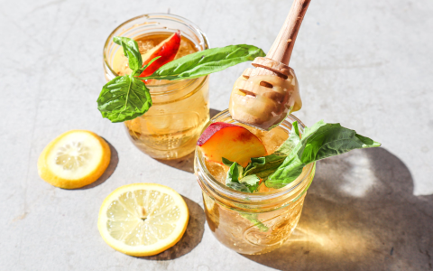 white peach tea