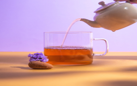green and white tea