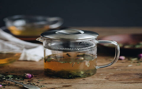 green tea pot