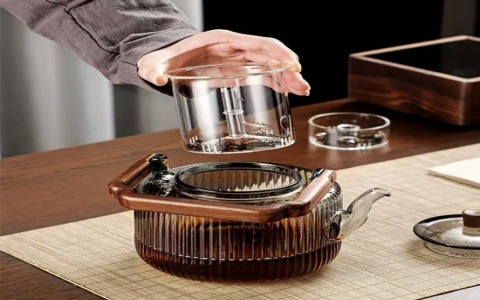 How to Use a Kung Fu Tea Set: Easy Steps for a Perfect Brew!