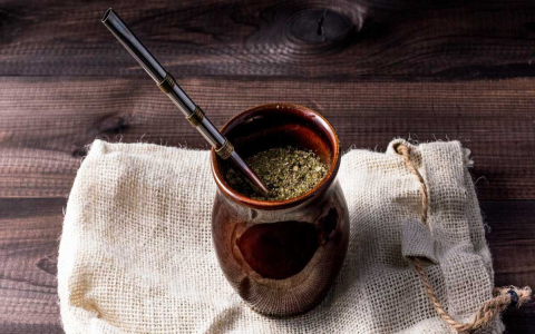 Benefits of Black Tea With Lemon for Weight Loss? Find Out How It Can Help You Slim Down!