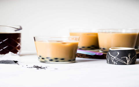 English Breakfast vs Black Tea: Whats the Difference? (Simple Guide to Your Morning Brew)
