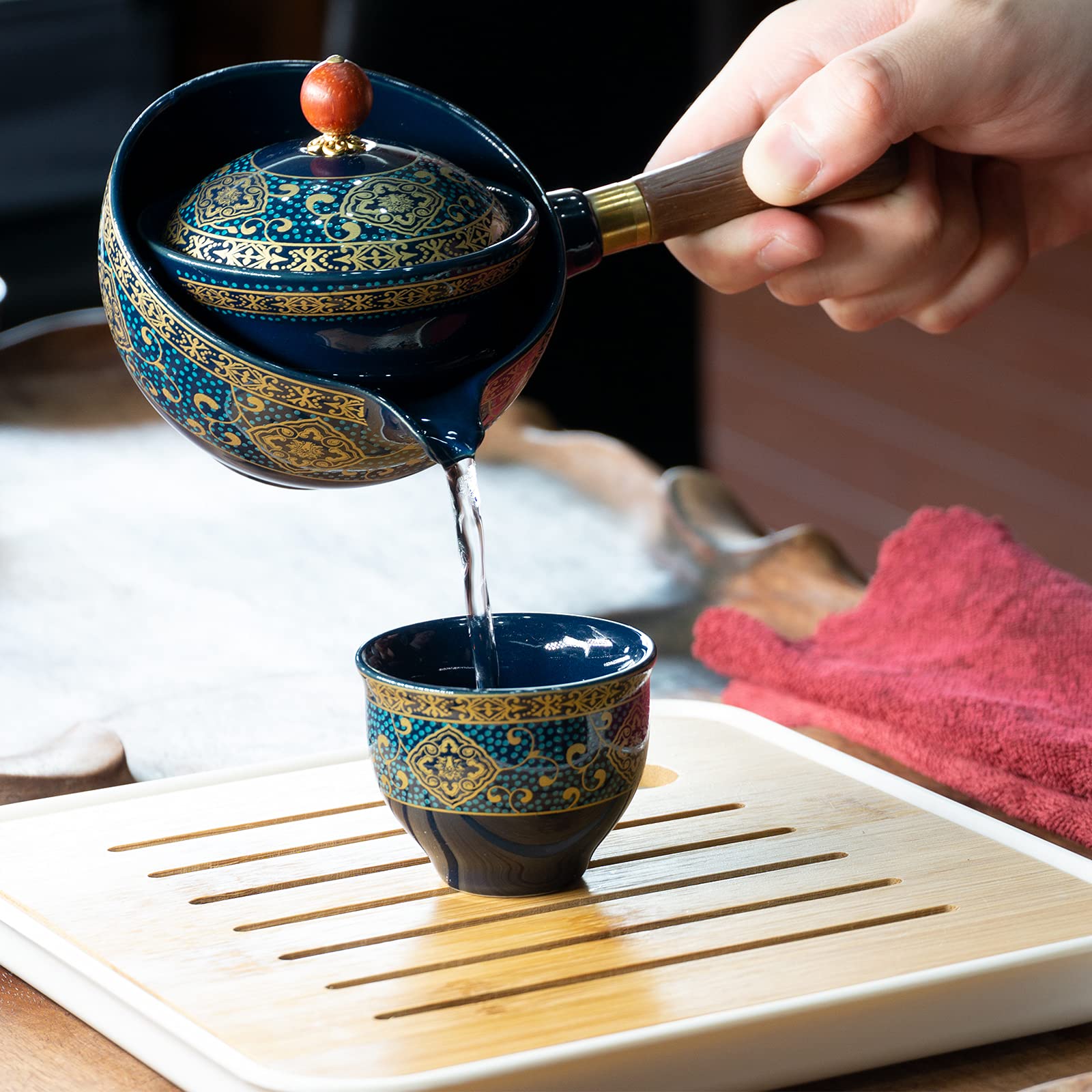 Chinese Ceramic Tea Set Gift Ideas:  Impress Your Friends