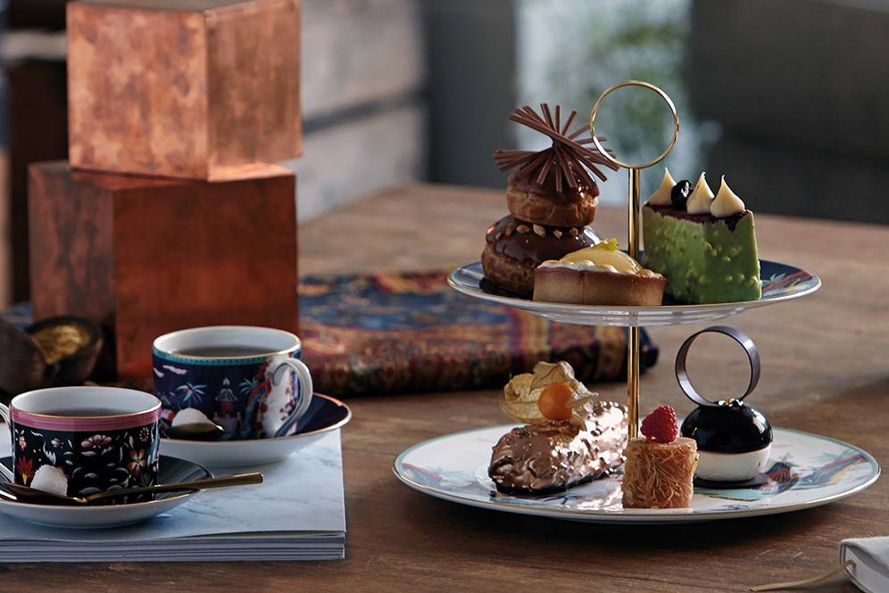 Need a new tea table set? Check out these popular options and ideas!