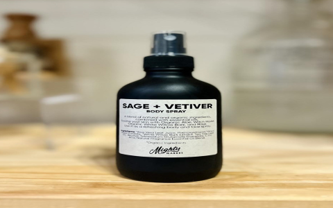 white tea and sage body spray